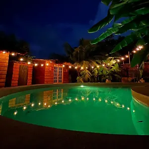 luhme-tulum-hostel.quintano-roohotels.com/