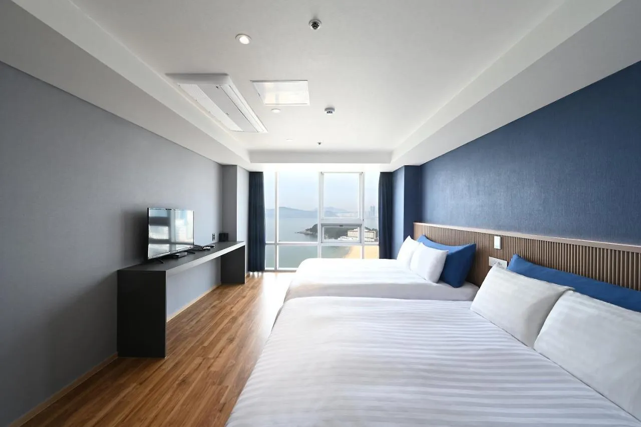 Kolon Seacloud Hotel Busan 4*,