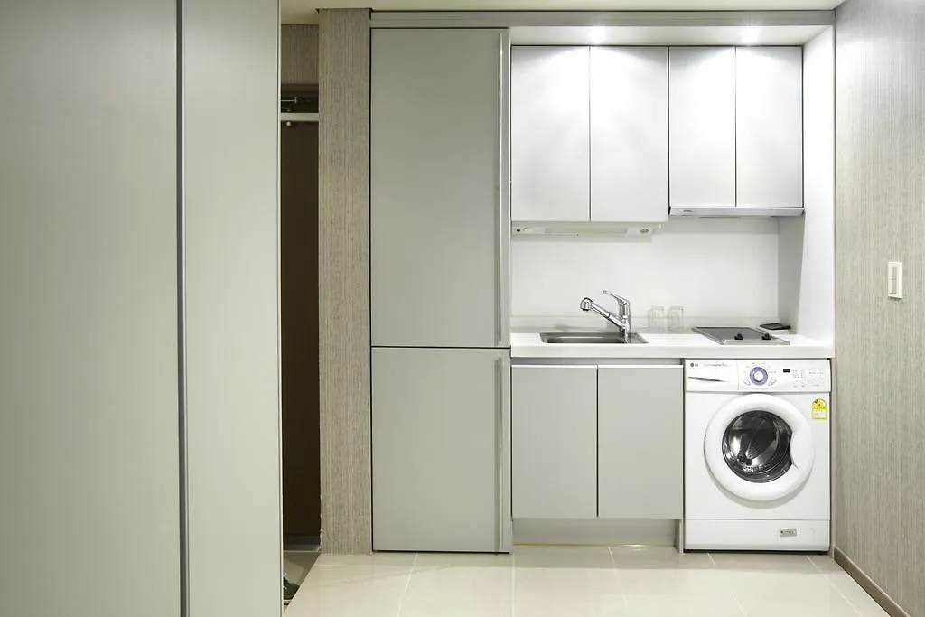 Kolon Seacloud Hotel Пусан 4*,