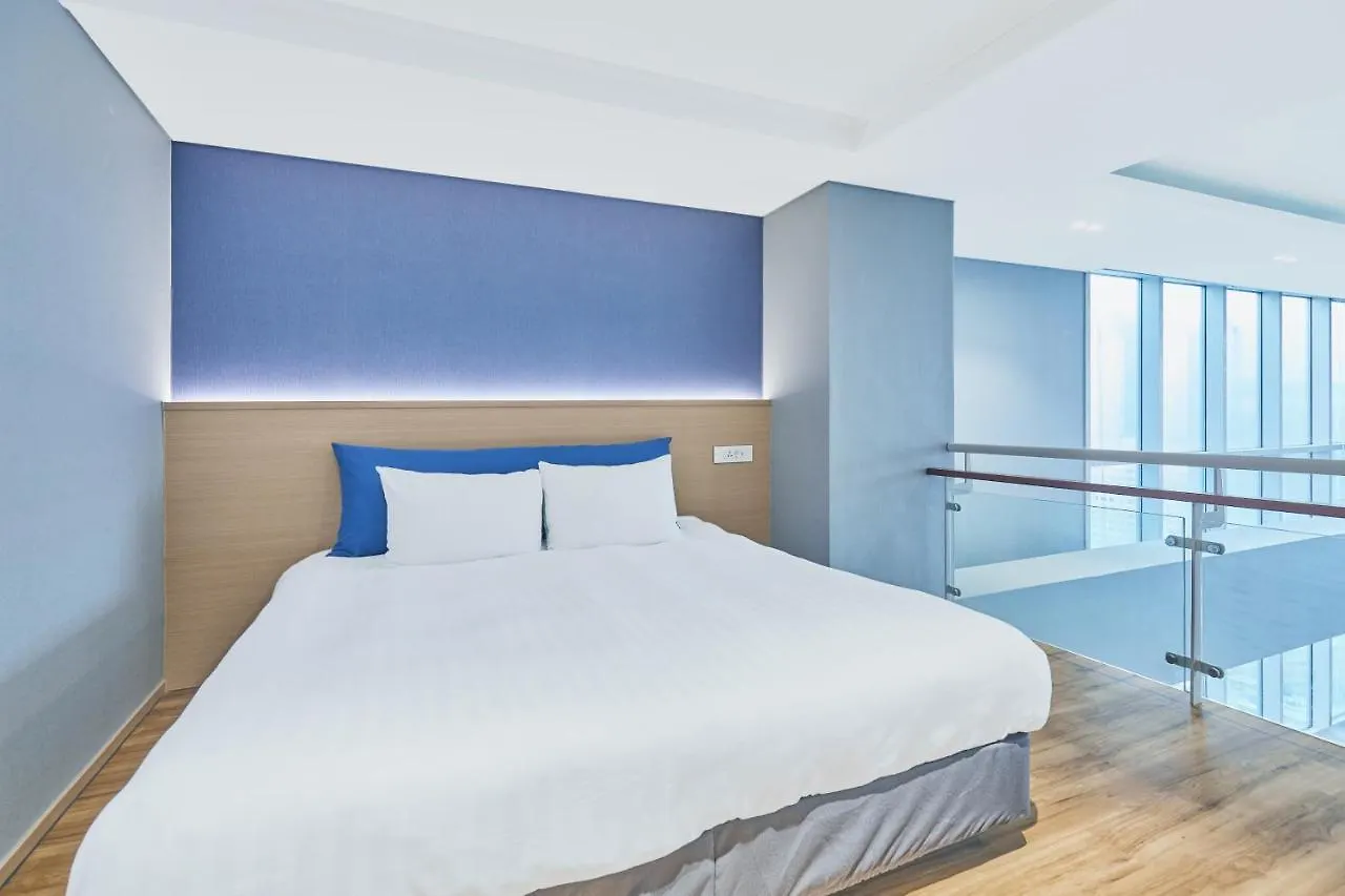 Kolon Seacloud Hotel Пусан