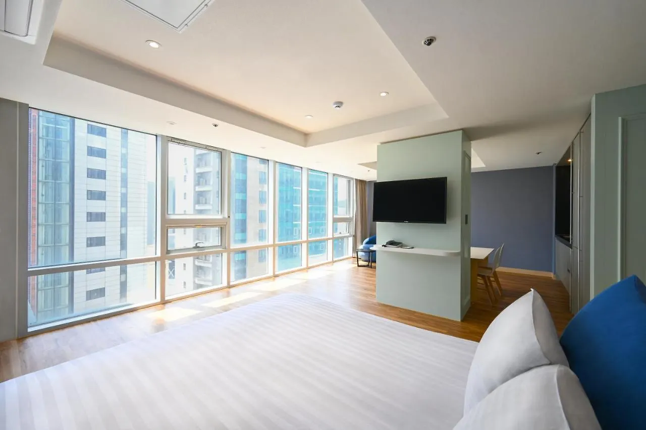 Kolon Seacloud Hotel Пусан