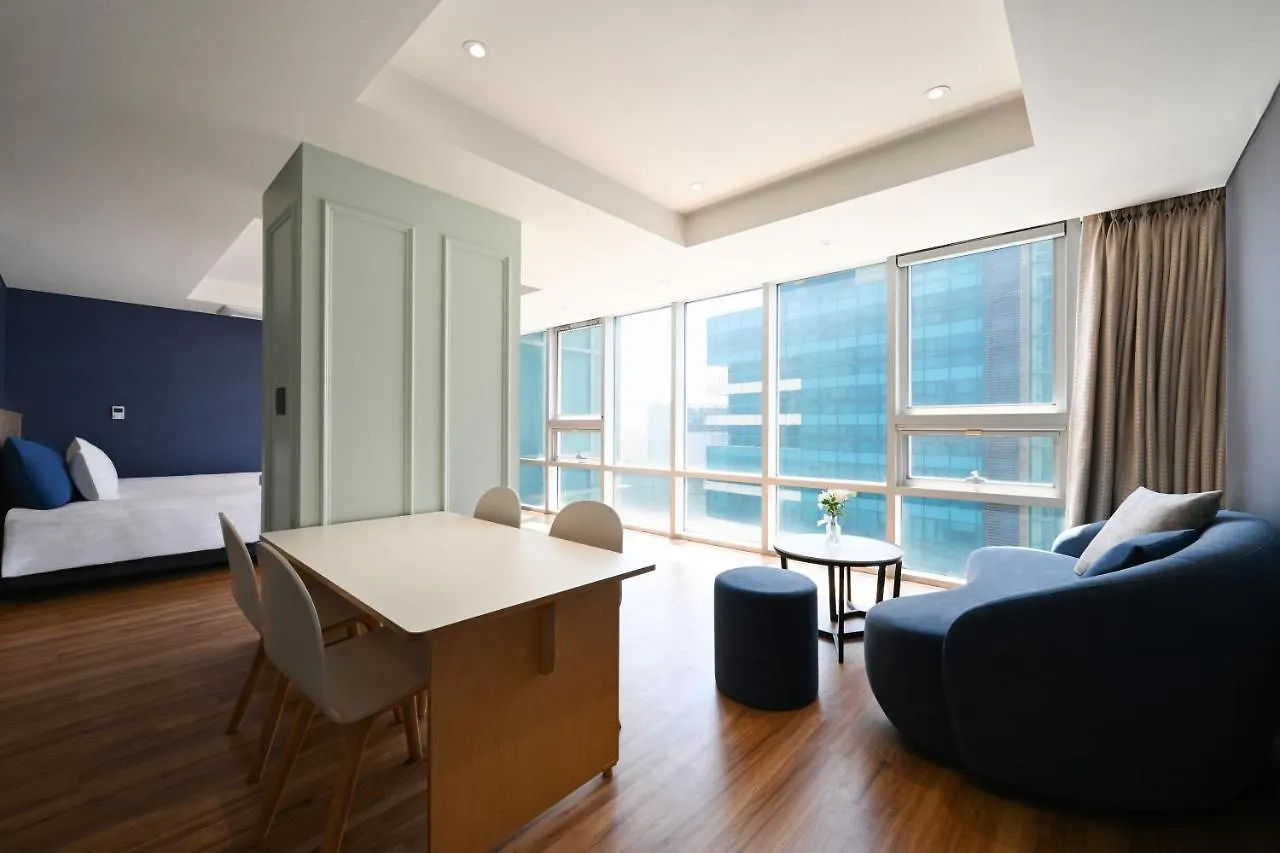 Kolon Seacloud Hotel Пусан 4*,