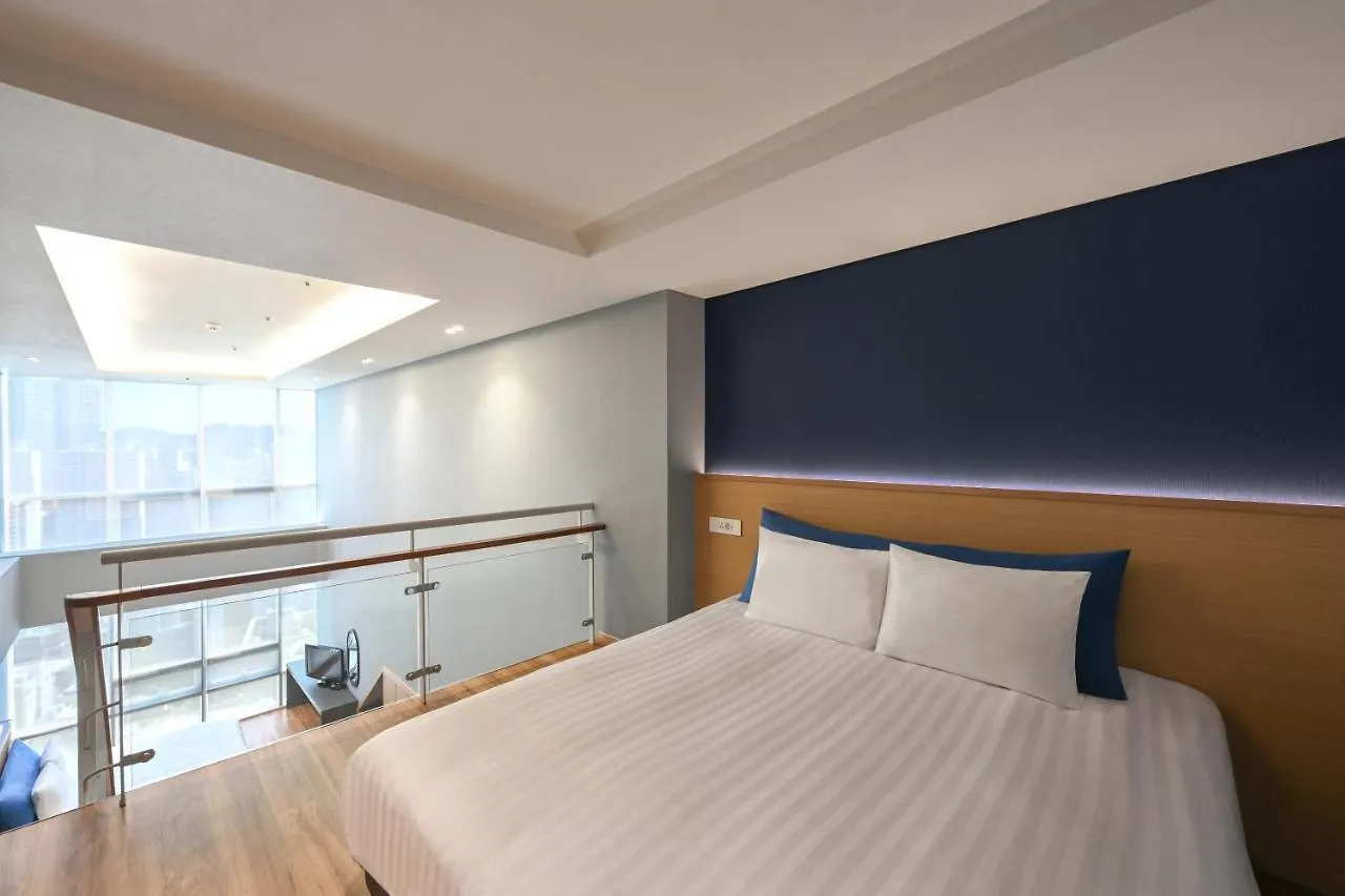 Kolon Seacloud Hotel Пусан