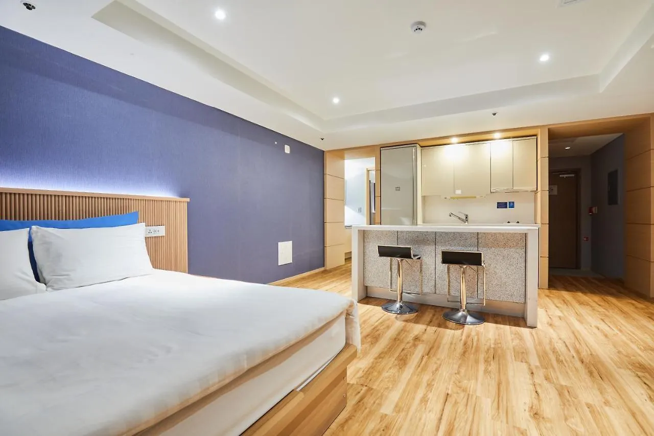 Kolon Seacloud Hotel Пусан